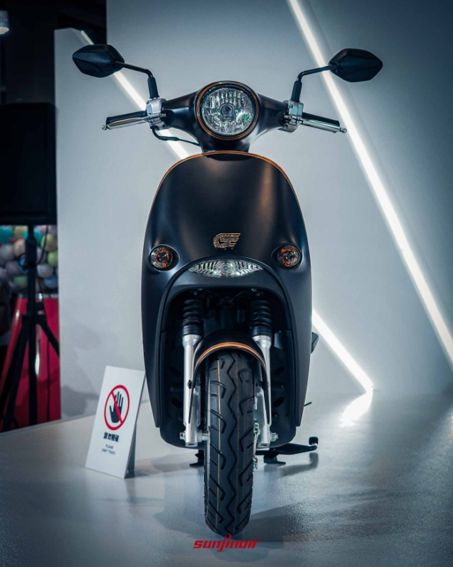 Ra mat Kymco Genie 115 hoan toan moi Doi thu xung tam voi Honda Vision - 4