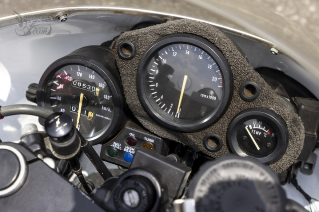 Soi ve qua khu Kham pha dong co Honda CBR250RR MC22 hon 20000 vongphut tuong duong xe dua F1 - 8