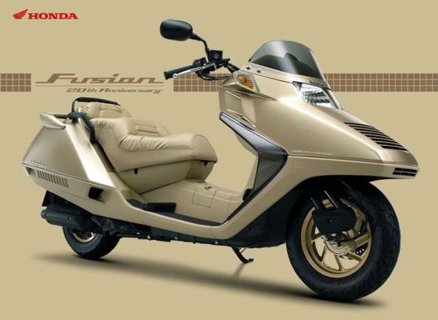 Soi ve qua khu Kham pha du thuyen tren can Yamaha Maxam Ga khong lo mo loi cho ca mot thoi dai - 4