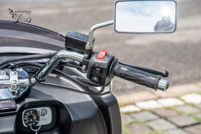 Soi ve qua khu Kham pha du thuyen tren can Yamaha Maxam Ga khong lo mo loi cho ca mot thoi dai - 12