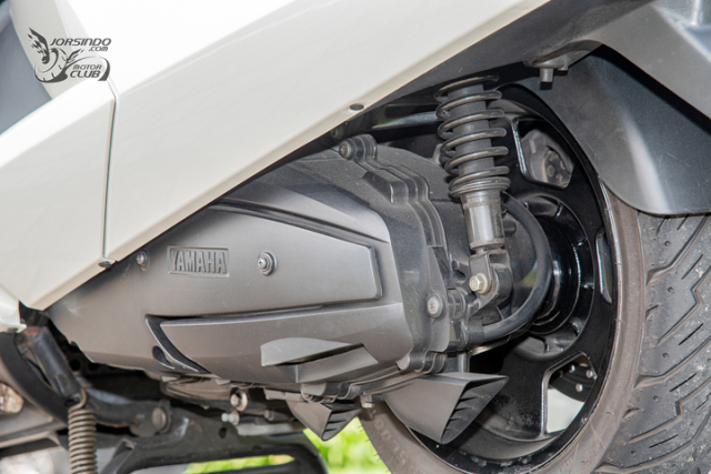 Soi ve qua khu Kham pha du thuyen tren can Yamaha Maxam Ga khong lo mo loi cho ca mot thoi dai - 23