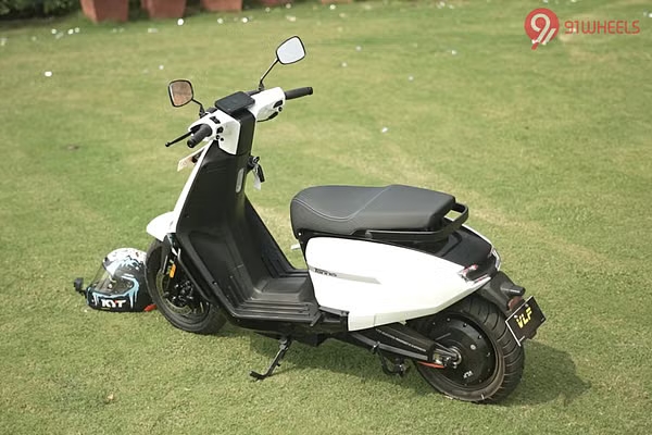Tennis khong chi la mon the thao ma con la ten cua mau xe dien moi nha VLF - 4