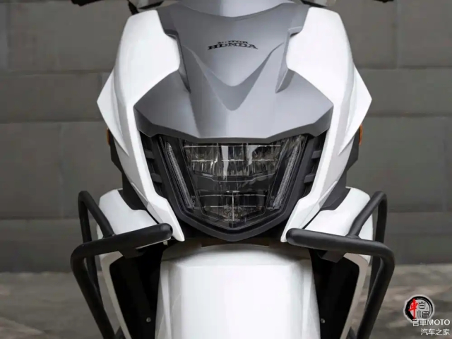 That kho tin den ca mene con lua Suzuki Avenis 125 cung co phien ban sao chep tai nuoc la