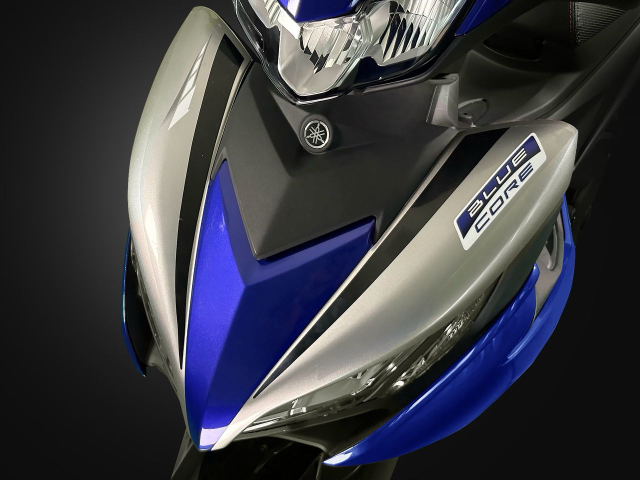 Yamaha mo ban 2 bo dan ao moi cho LC135 Fi 2025 theo phong cach duong dua voi gia chi 26 trieu Dong - 5