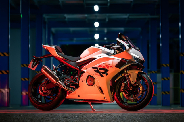 ZXMoto 500 RR Lan gio moi trong phan khuc Sportbike 4 xylanh tam trung