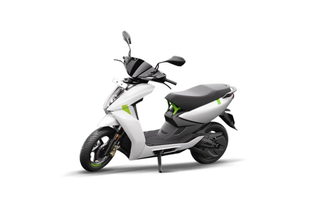 Ather 450S ra mat de da dang phan khuc Di duoc quang duong 161 km toc do toi da 90 kmh