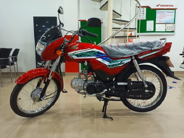 Chi tiet Honda CD70 Dream 2026 Mau xe con tay vua ra mat voi gia quy doi chi 14 trieu dong