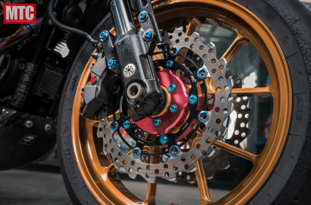 Harley Turbo cua Big Xavier Khi dam me khong dung lai o ban ve - 11