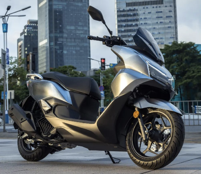 Honda NWT150 Phien ban PCX san phang vua duoc ra mat co ca Radar hanh trinh xin so - 4