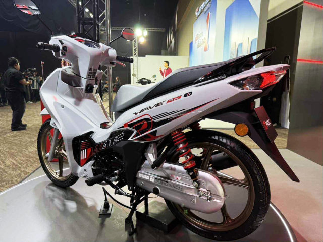 Honda Wave 125 R Speacial Edition Profender gioi han chi 500 chiec Ngoai hinh dep trang bi xin so - 14