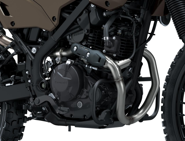 Kawasaki KLX230 DF 2026 vua ra mat tai Nhat voi giao dien moi lam AE me sinh dat say dam - 6