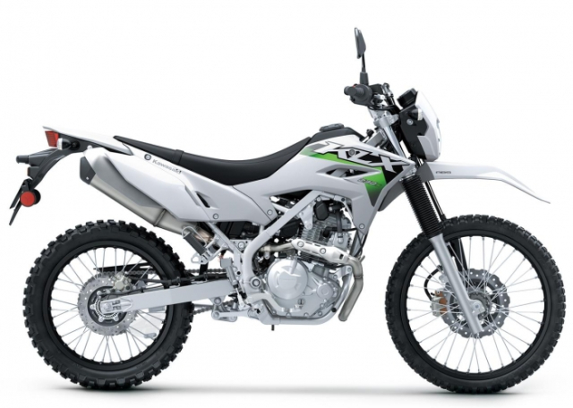 Kawasaki KLX230 S 2026 trinh lang voi gia ban chi 95 trieu Dong duoc ha thap yen xe va trong luong - 4