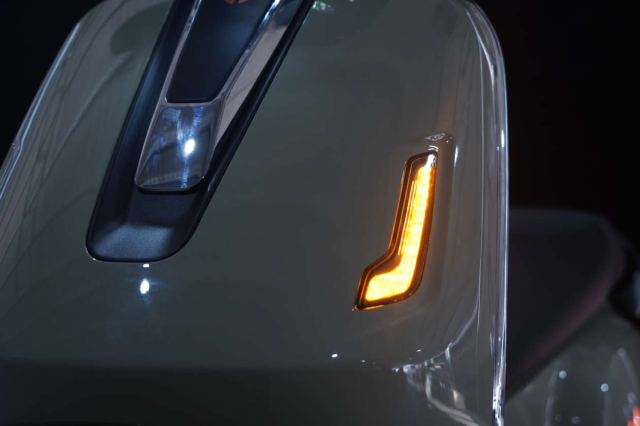 Kham pha Yadea RS20 2026 vua ra mat o Malay voi gia ban ngang ngua Honda ICON e co gi - 4