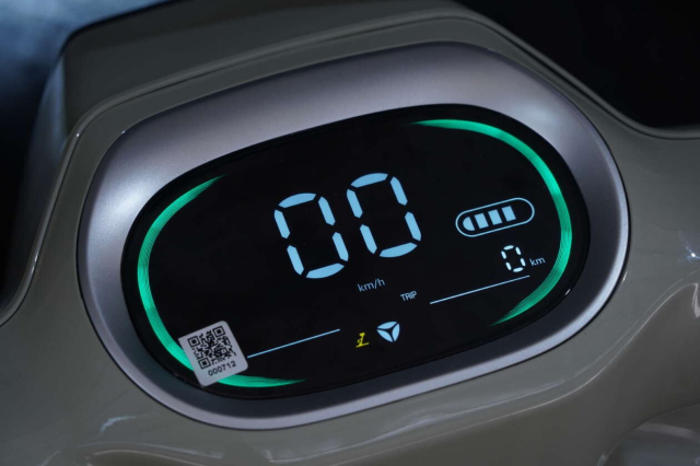 Kham pha Yadea RS20 2026 vua ra mat o Malay voi gia ban ngang ngua Honda ICON e co gi - 10