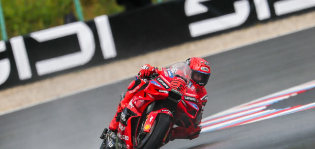 Marc Marquez la tay dua lieu nhat MotoGP biet rui ro nhung van chien toi cung - 4