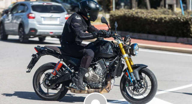 Moto Guzzi sap co xe moi dung may Aprilia RS457