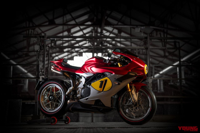 MV Agusta Superveloce 1000 AGO ra mat khi huyen thoai duoc tai sinh trong 83 chiec xe doc ban