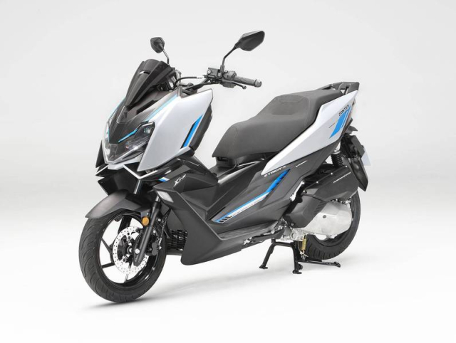 Phan khuc xe ga 150cc sap co Nguoi moi Suc manh len den 18 ma luc va trong luong chi hon 100kg - 4