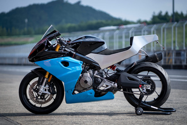 Shiro Nakajima va ban do Aprilia RS 660 khi sportbike cung co the uong ca phe - 4
