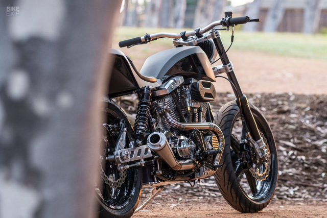 Stoos Customs Shovelhead Harley street tracker chat nhu nguoi Nam Phi - 11