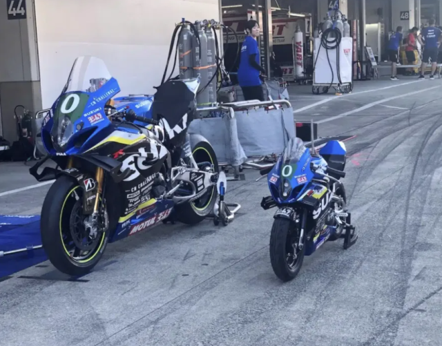 Suzuki bat ngo tung be cung GSXR dien mini tai Suzuka Nho ma co vo