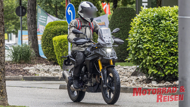 Tin don moi ve BMW M1300GS va F450GS Khi giac mo phieu luu lai bung chay - 4