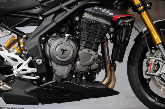 Triumph Speed Triple 1200 RS 2025 Quai thu Anh Quoc vua tinh te vua nghich ngom - 4