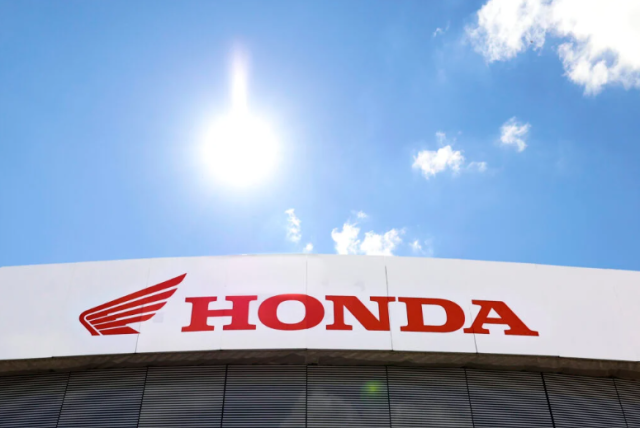 Tuong lai Tech3 tai MotoGP Se la KTM Honda hay mot khoi dau moi cung Guenther Steiner - 4