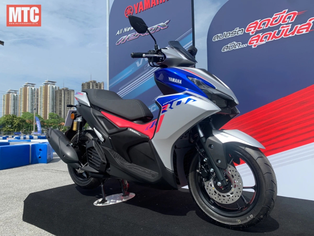 Yamaha Aerox 2026 ra mat o Thai co gia ban cao hon nhung it cong nghe hon so voi NVX 155 o nuoc ta - 14