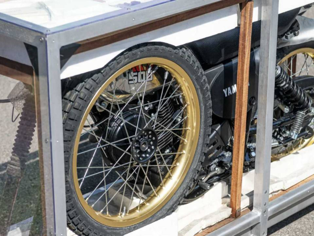 Bat ngo voi hinh anh Huyen thoai bat tu Yamaha XT500 con nguyen trong thung - 6