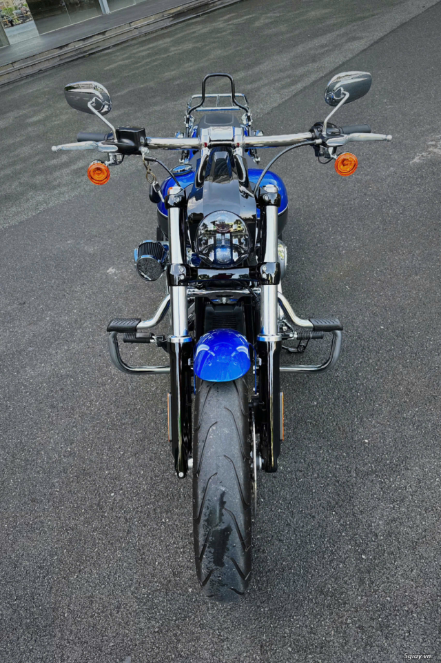 ___HARLEY Breakout 117Ci 2024 Blue BURST___ - 32