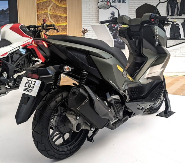 An dinh thoi diem ra mat doi thu hoan toan moi cua Honda ADV160 - 4