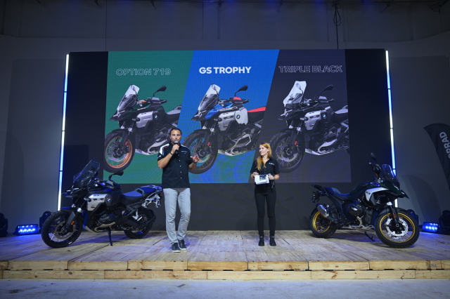 BMW R 1300 GS va BMW R 1300 GSA Mo ra ky nguyen GS moi tai Viet Nam