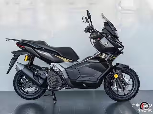 Can canh doi thu moi cua Honda ADV 160 tu CFMoto Cai gi cung co ke ca gia re - 4