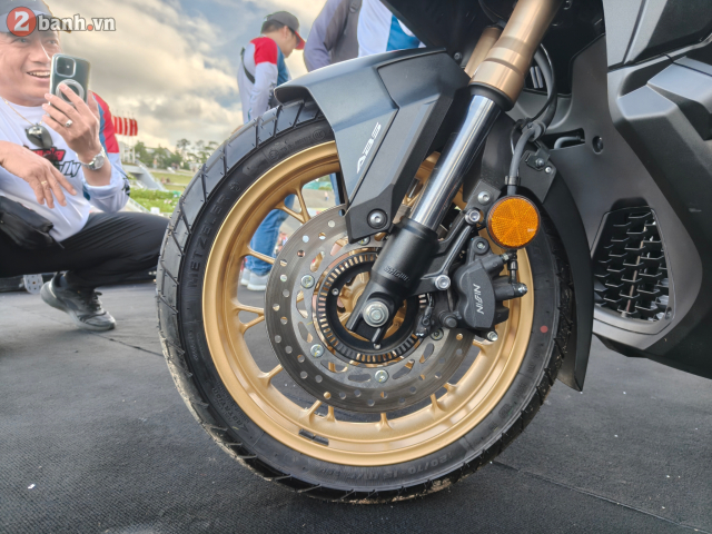 Cuoi cung Honda ADV350 da chinh thuc ra mat tai Viet Nam voi gia ban vo cung hop ly - 17