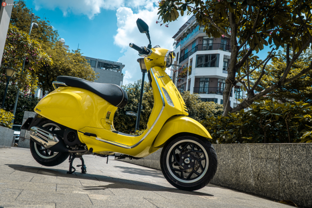 Danh gia Vespa Sprint 2025 Su lot xac toan dien tu hieu suat den trai nghiem lai - 16
