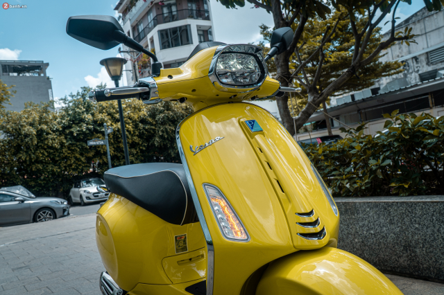 Danh gia Vespa Sprint 2025 Su lot xac toan dien tu hieu suat den trai nghiem lai - 25