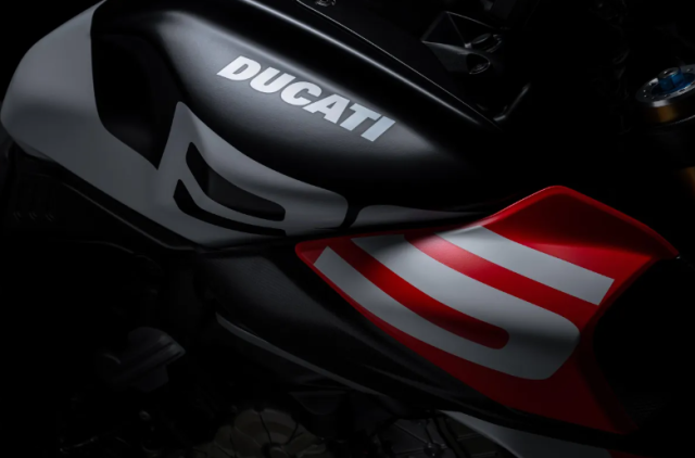 Ducati Diavel V4 RS 2026 trinh lang Khi quai thu co bap khoac ao sieu mo to - 8