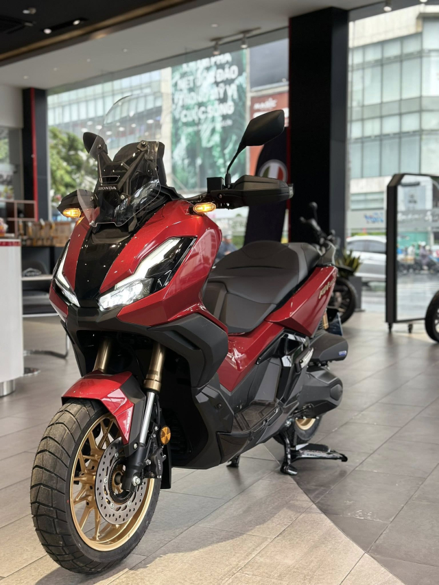 Hinh anh thuc te cua Honda ADV350 vua ve cac dai ly trong nuoc Som hon mot tuan so voi cong bo - 6