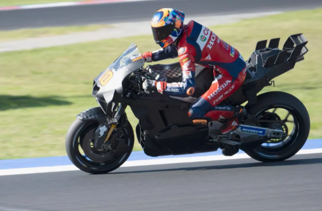 Honda mang den bo quay moi va thia cho bai kiem tra Misano