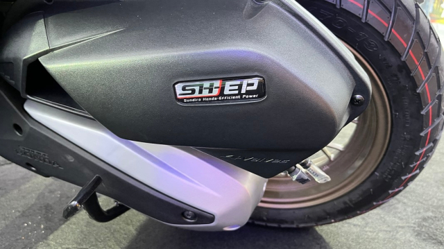 Honda NS150XC mau xe ga ADV co thiet ke hoan toan moi phuoc KYB phanh ABS va ca man hinh TFT - 6