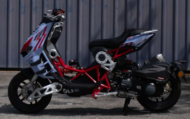 Italjet Dragster 300 2026 cap ben Malaysia Phong cach cong nghe va cam xuc danh cho dan choi xe