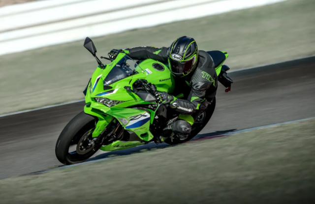 Kawasaki Ninja 2026 duoc cong bo voi mot ngoai le dang chu y - 6