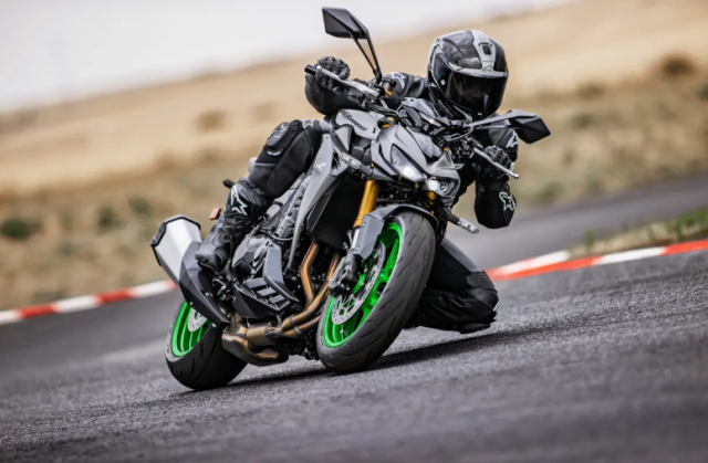 Kawasaki Z1100 Z1100 SE 2026 trinh lang Su tro lai day phan khich - 4