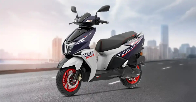 Kham pha mau xe tay ga Ntorq 125 Race XP vua ra mat voi gia gan 26 trieu Dong - 4
