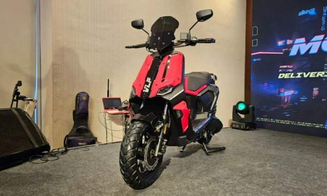 Kham pha VLF Mobster 135 vua ra mat voi gia chi 33 trieu Dong Ngoai hinh ap dao Vario 125