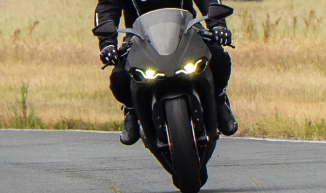 Norton khep lai huyen thoai mo ra ky nguyen moi khi chia tay V4SV V4CR va Commando 961 - 4