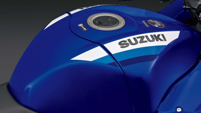 Suzuki Hayabusa Special Edition 2026 Dep ngau nhung van khien anh em phan van - 6