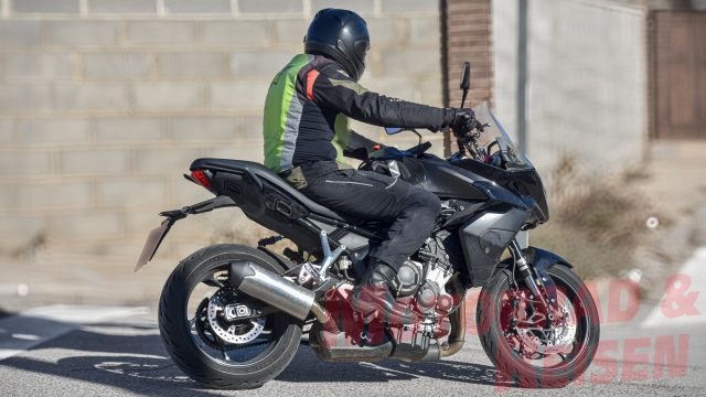 Triumph Tiger Sport 660 2026 lo dien ban nang cap dang cho doi va tin don ve phien ban Rally - 5