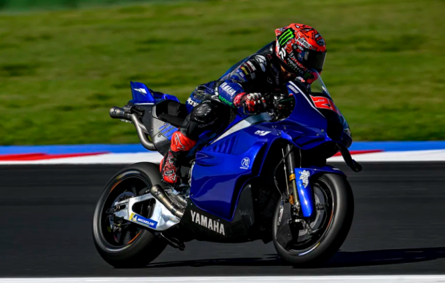 Yamaha V4 MotoGP van chua san sang de dua - 4